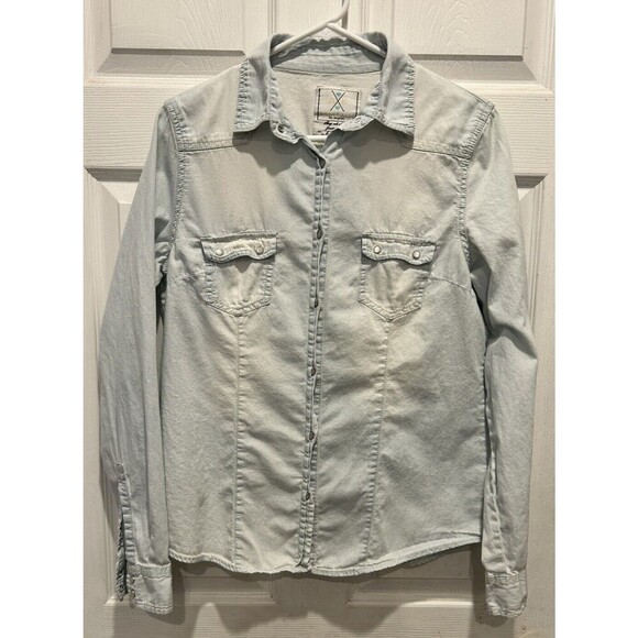 AK‎ Angel Kiss Chambray Button Up Denim Long Sleeves Shirt  Light Wash Size XL - Picture 1 of 9